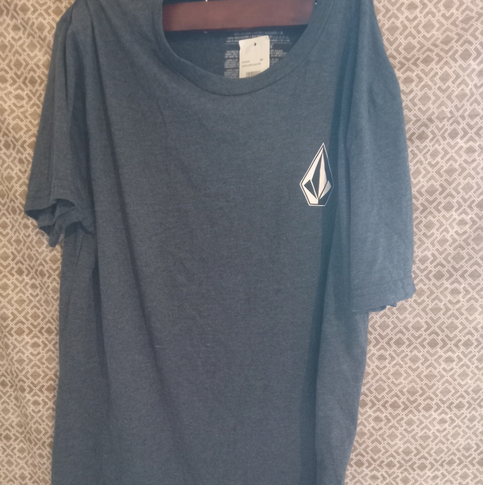 Volcom size large gray